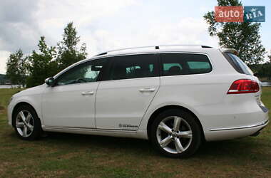 Универсал Volkswagen Passat 2011 в 