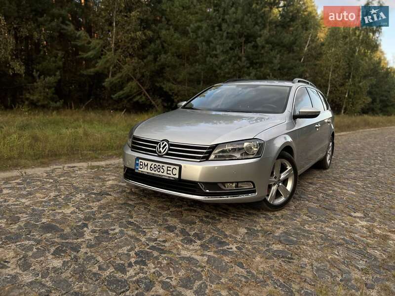 Volkswagen Passat 2011