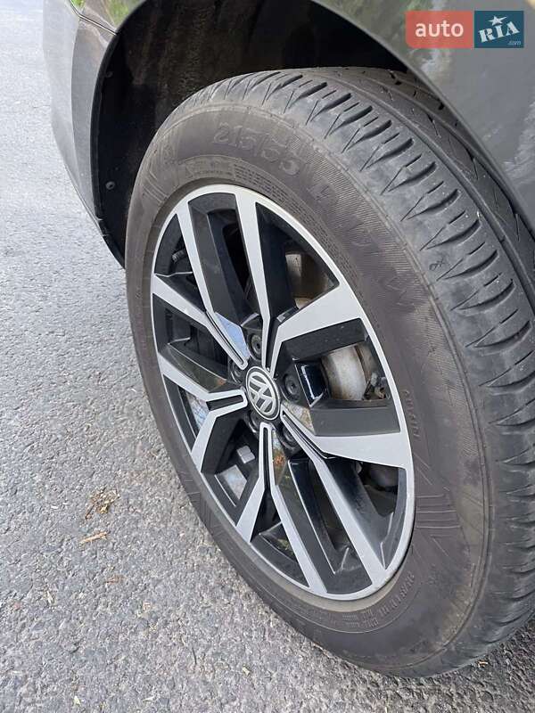 Универсал Volkswagen Passat 2017 в Рожище