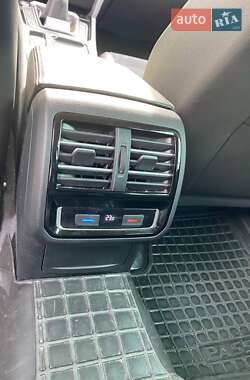 Универсал Volkswagen Passat 2015 в Сумах