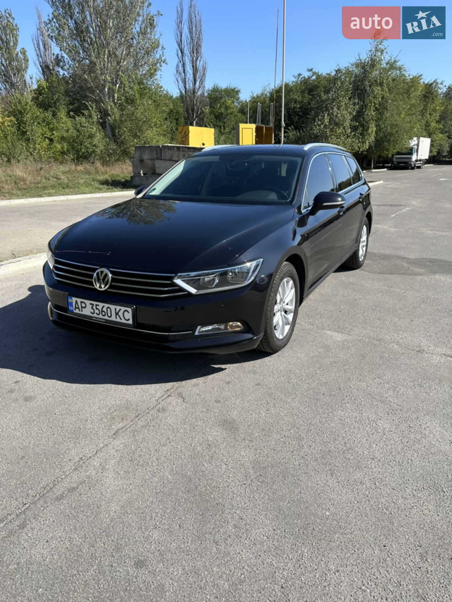 2017 Volkswagen Passat - мініатюра 2