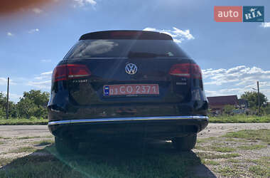 Универсал Volkswagen Passat 2012 в Дубно