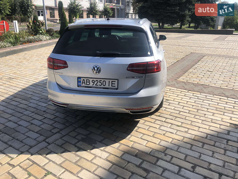Универсал Volkswagen Passat 2017 в Мурованых Куриловцах