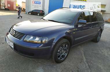 Универсал Volkswagen Passat 1999 в 