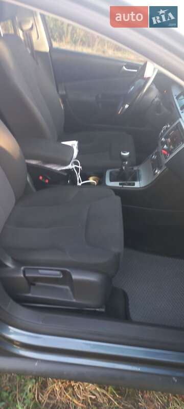 Универсал Volkswagen Passat 2010 в Шепетовке фото 9 Универсал Volkswagen Passat 2010 в Шепетовке