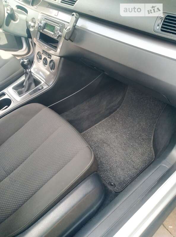 Универсал Volkswagen Passat 2008 в Дрогобыче