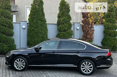 Седан Volkswagen Passat 2016 в 