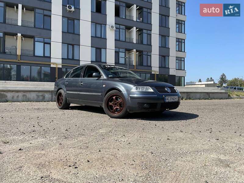 Седан Volkswagen Passat 2002 в Луцке фото 2 Седан Volkswagen Passat 2002 в Луцке