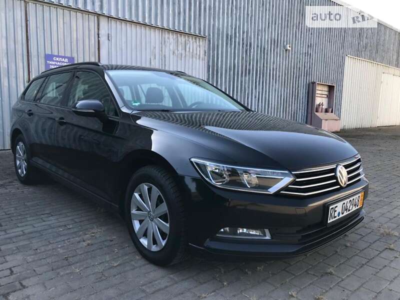 Універсал Volkswagen Passat 2017 в Володимирі