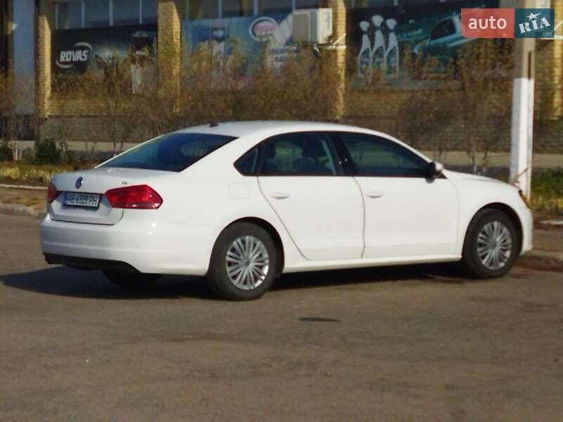 Седан Volkswagen Passat 2015 в Вознесенську