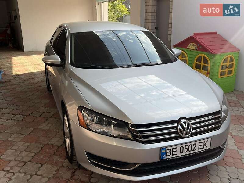Volkswagen Passat 2011