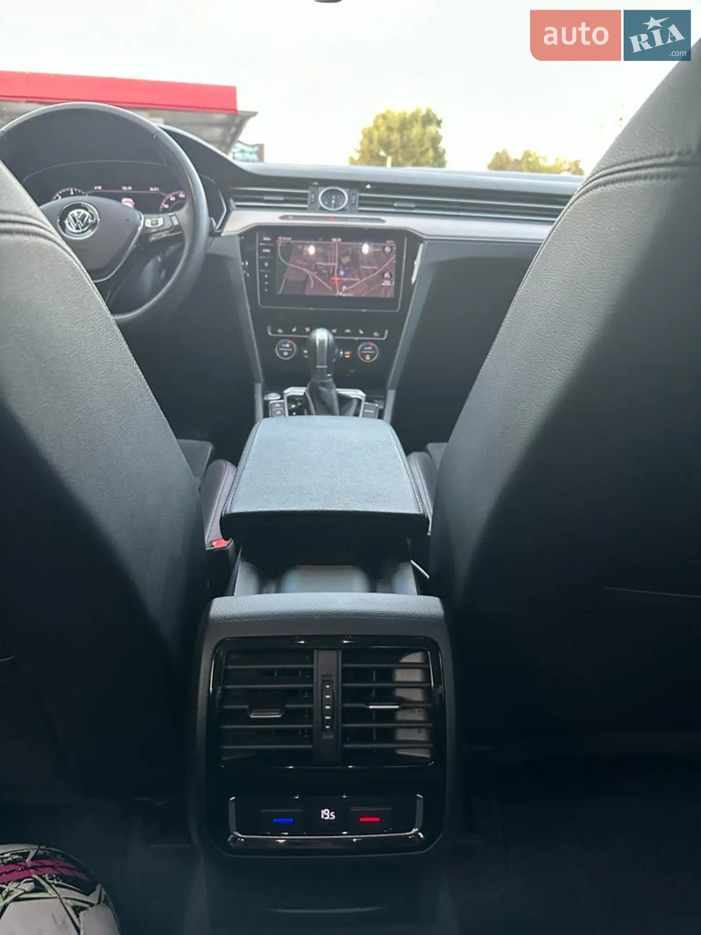 2019 Volkswagen Passat - мініатюра 24