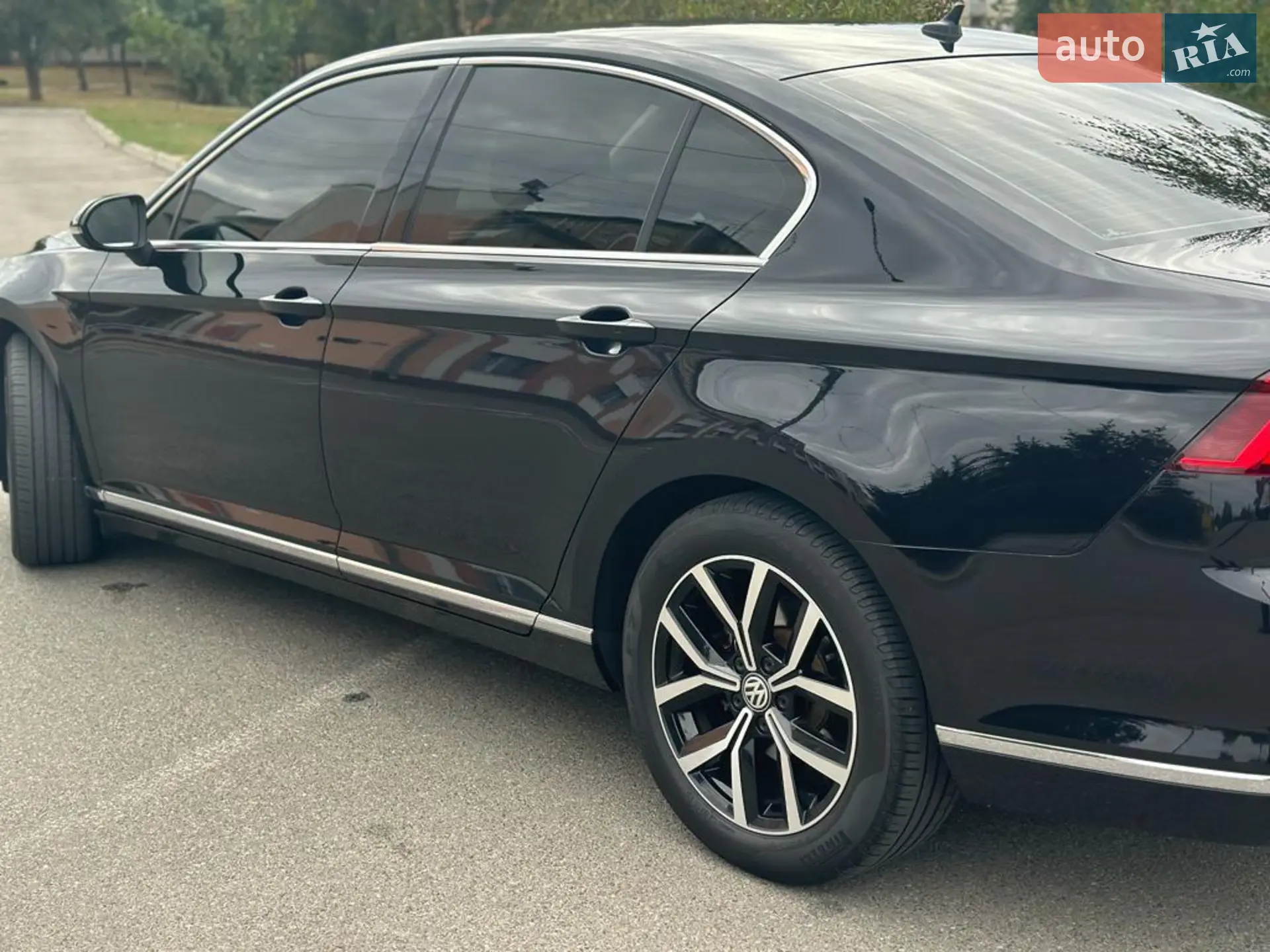 2019 Volkswagen Passat - мініатюра 12