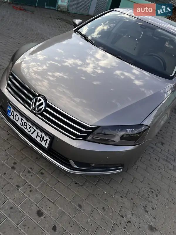 Volkswagen Passat 2011 VIN WVWZZZ3CZBP326497 фото оголошення 3 з 44