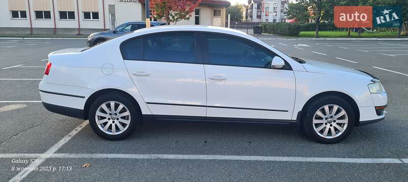 Седан Volkswagen Passat 2009 в Броварах