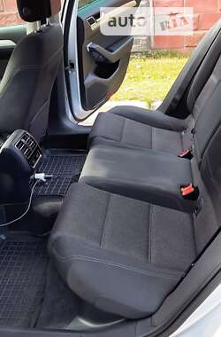 Универсал Volkswagen Passat 2015 в Ирпене