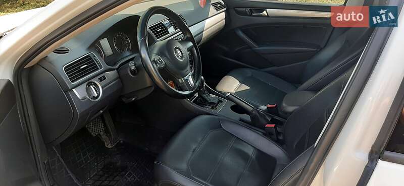 Седан Volkswagen Passat 2014 в Полтаві
