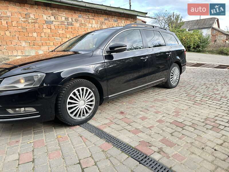 Універсал Volkswagen Passat 2013 в Заліщиках