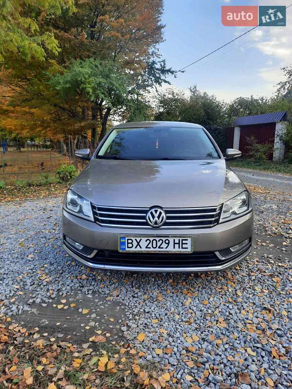 Volkswagen Passat 2011