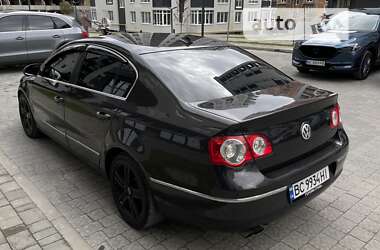 Минивэн Volkswagen Passat 2005 в Львове