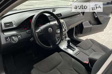 Минивэн Volkswagen Passat 2005 в Львове