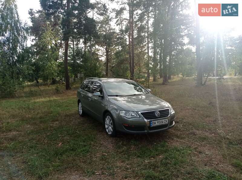 Універсал Volkswagen Passat 2007 в Зарічному