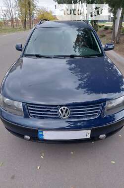 Универсал Volkswagen Passat 1997 в Казатине