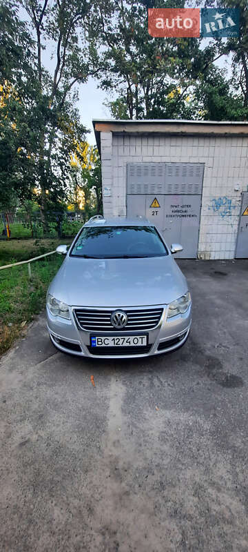 Універсал Volkswagen Passat 2007 в Києві