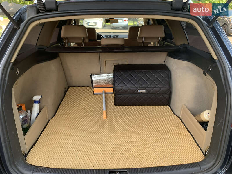 Универсал Volkswagen Passat 2006 в Киеве