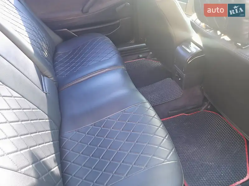 Універсал Volkswagen Passat 1993 в 
