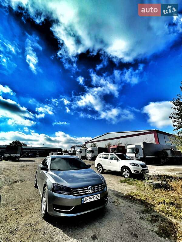 Седан Volkswagen Passat 2012 в Вінниці