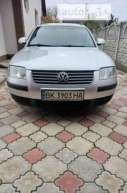 Універсал Volkswagen Passat 2005 в Дубні