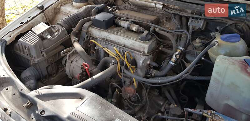 Універсал Volkswagen Passat 1992 в Черкасах