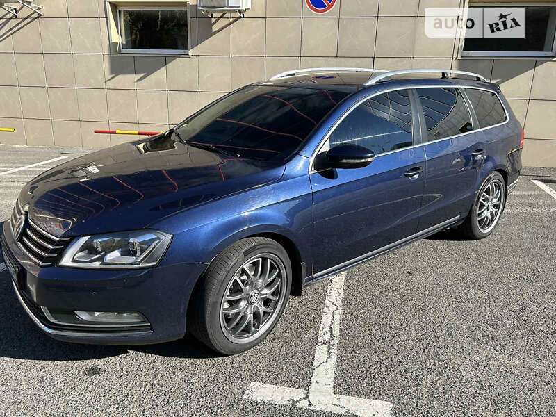 Универсал Volkswagen Passat 2011 в Николаеве