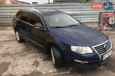 Универсал Volkswagen Passat 2008 в Бродах