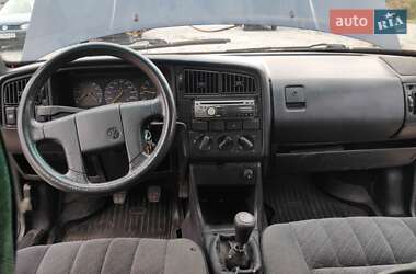 Седан Volkswagen Passat 1991 в Запорожье