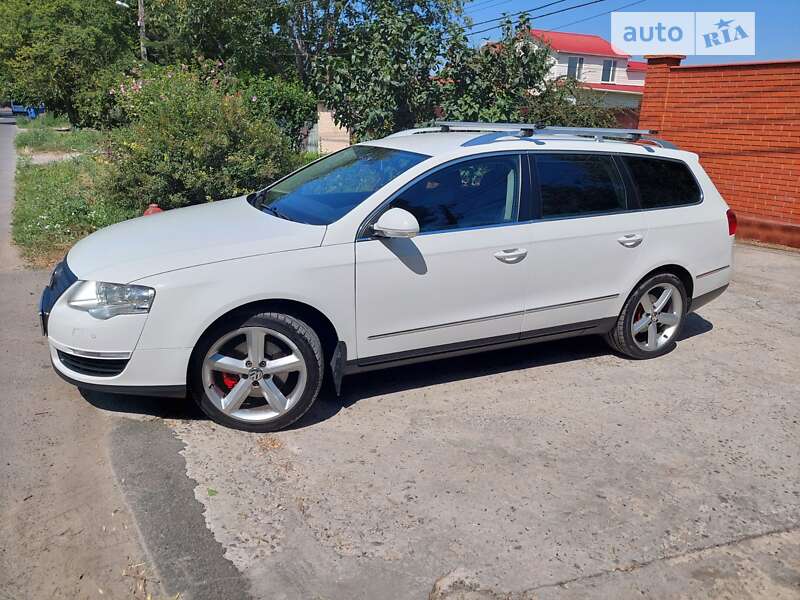 Универсал Volkswagen Passat 2009 в 