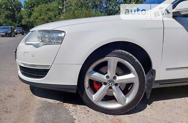 Универсал Volkswagen Passat 2009 в 