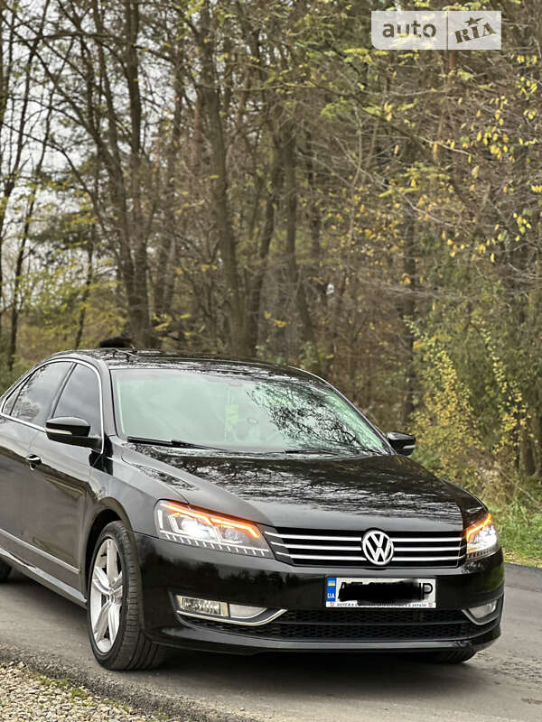Седан Volkswagen Passat 2012 в Ивано-Франковске фото 5 Седан Volkswagen Passat 2012 в Ивано-Франковске