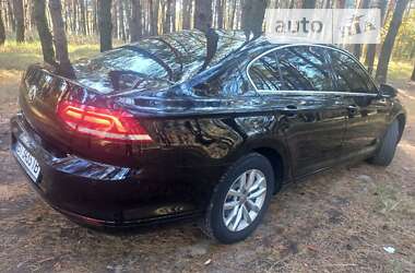 Седан Volkswagen Passat 2017 в 