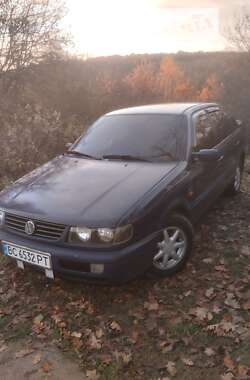 Седан Volkswagen Passat 1996 в Львові