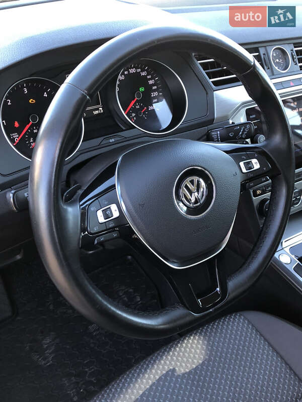 Универсал Volkswagen Passat 2018 в Кривом Роге фото 6 Универсал Volkswagen Passat 2018 в Кривом Роге