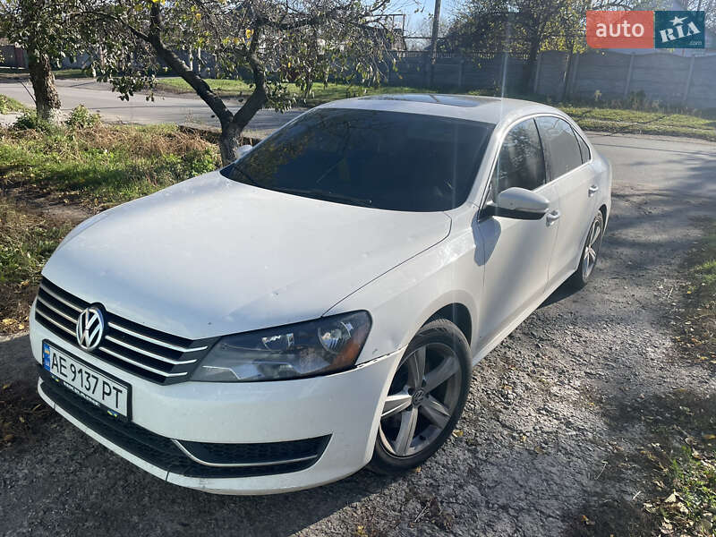 Volkswagen Passat 2013 Volkswagen Passat 2013