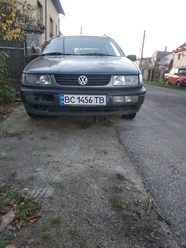 Volkswagen Passat 1995