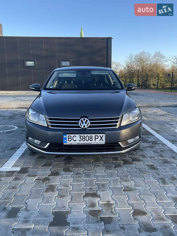 Volkswagen Passat 2014