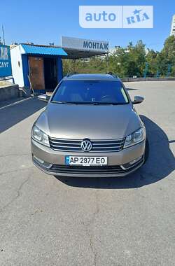 Універсал Volkswagen Passat 2014 в Запоріжжі