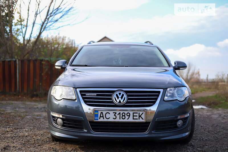 Універсал Volkswagen Passat 2010 в Луцьку