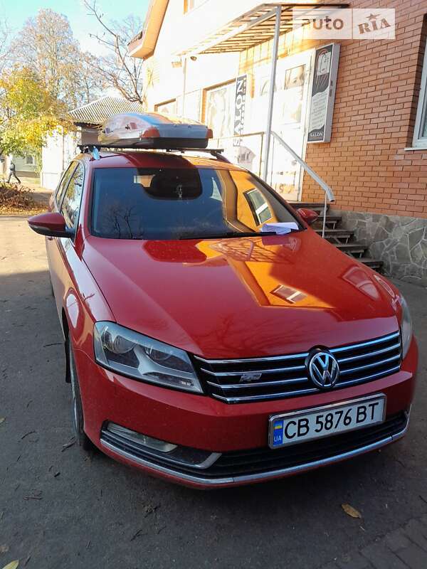 Универсал Volkswagen Passat 2012 в Прилуках