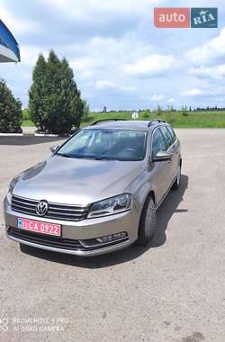 Универсал Volkswagen Passat 2014 в 