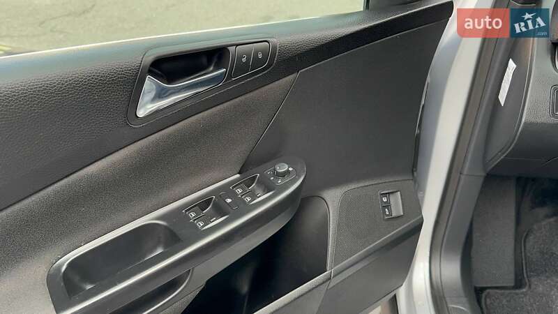 Універсал Volkswagen Passat 2007 в Києві